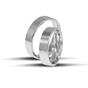 Μοντέρνες λευκόχρυσες βέρες γάμου 5 mm, σαγρέ φινίρισμα, minimal σχεδίαση, διαθέσιμες σε 9, 14, 18 ή 22 καράτια.